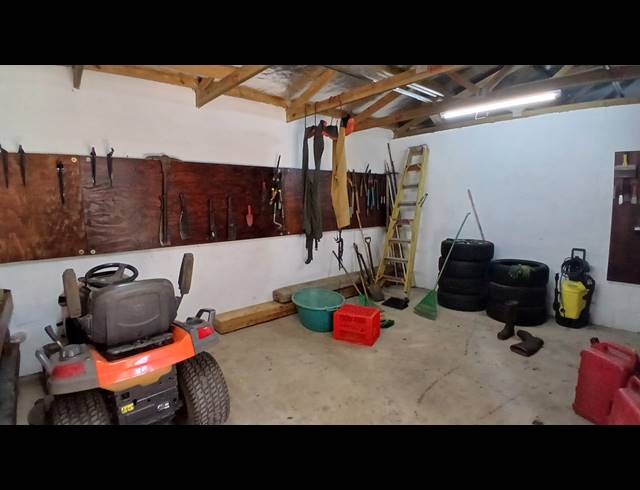 17,436M² SMALLHOLDING FOR SALE IN PEACEVALE